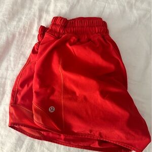 Lululemon Hot Hotty short 4” in RED size 4